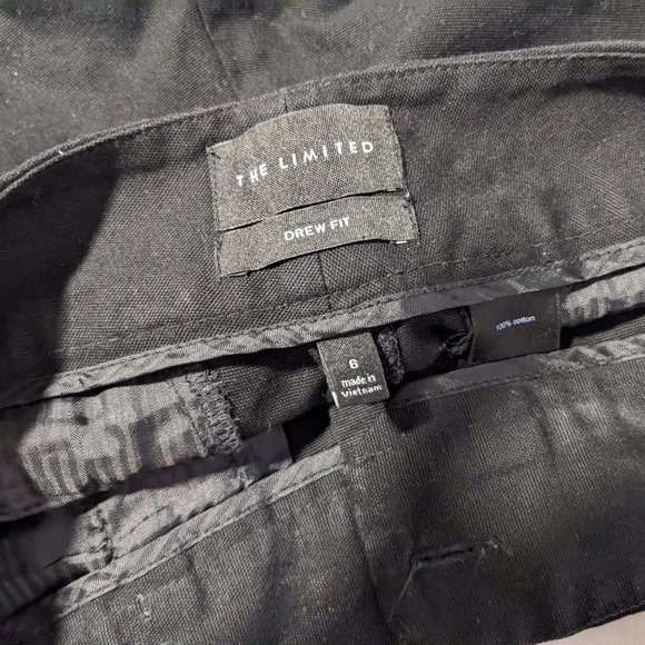 The Limited Drew Fit Shorts - Picture 3 of 3